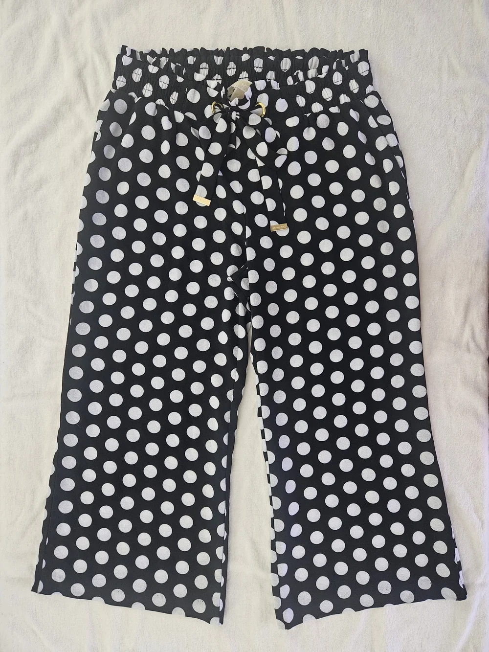 MICHAEL Michael Kors Polka Dot Wide Leg Paperbag Crop Pants - Size S
